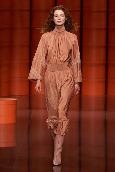 Look 40